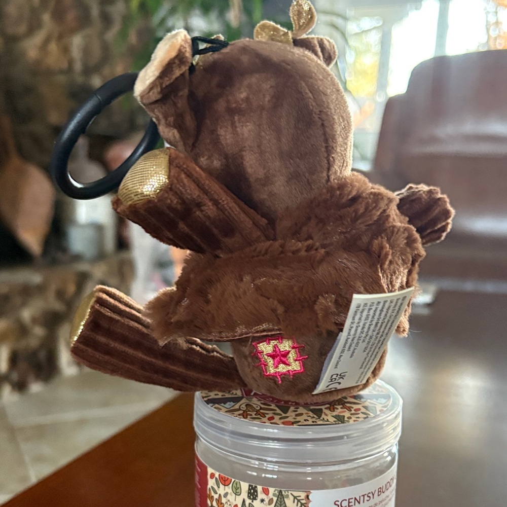 Scentsy Reindeer Buddy Clip with Red Bow - Picture 3 of 3